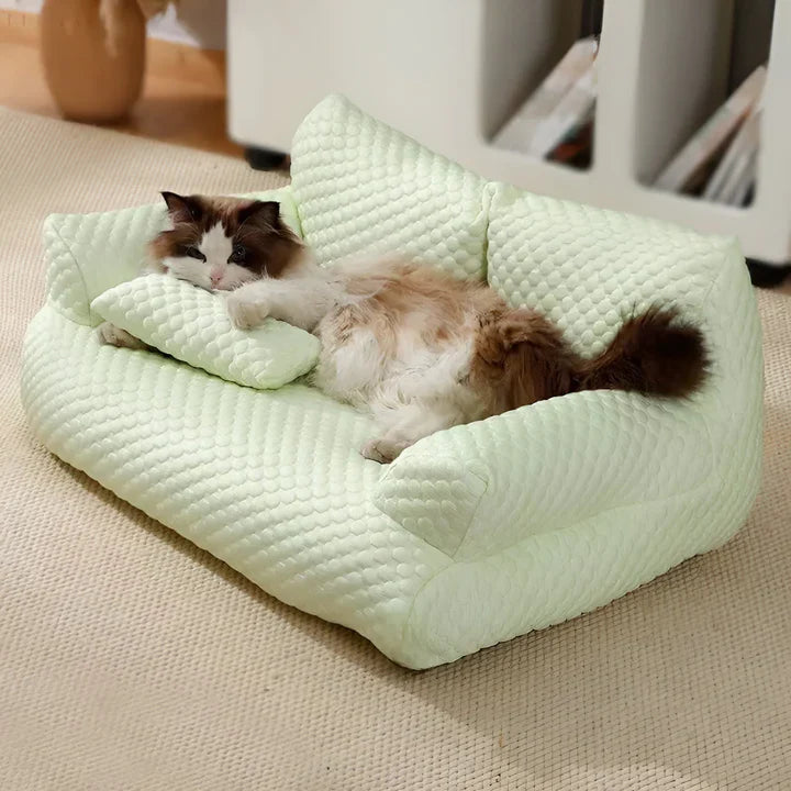 CozyNest Plush Bed – Luxurious Comfort for Pets