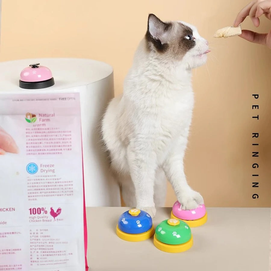 PetTrainer – The Ultimate Trainer &amp; Footprint Ring for Cats and Dogs!